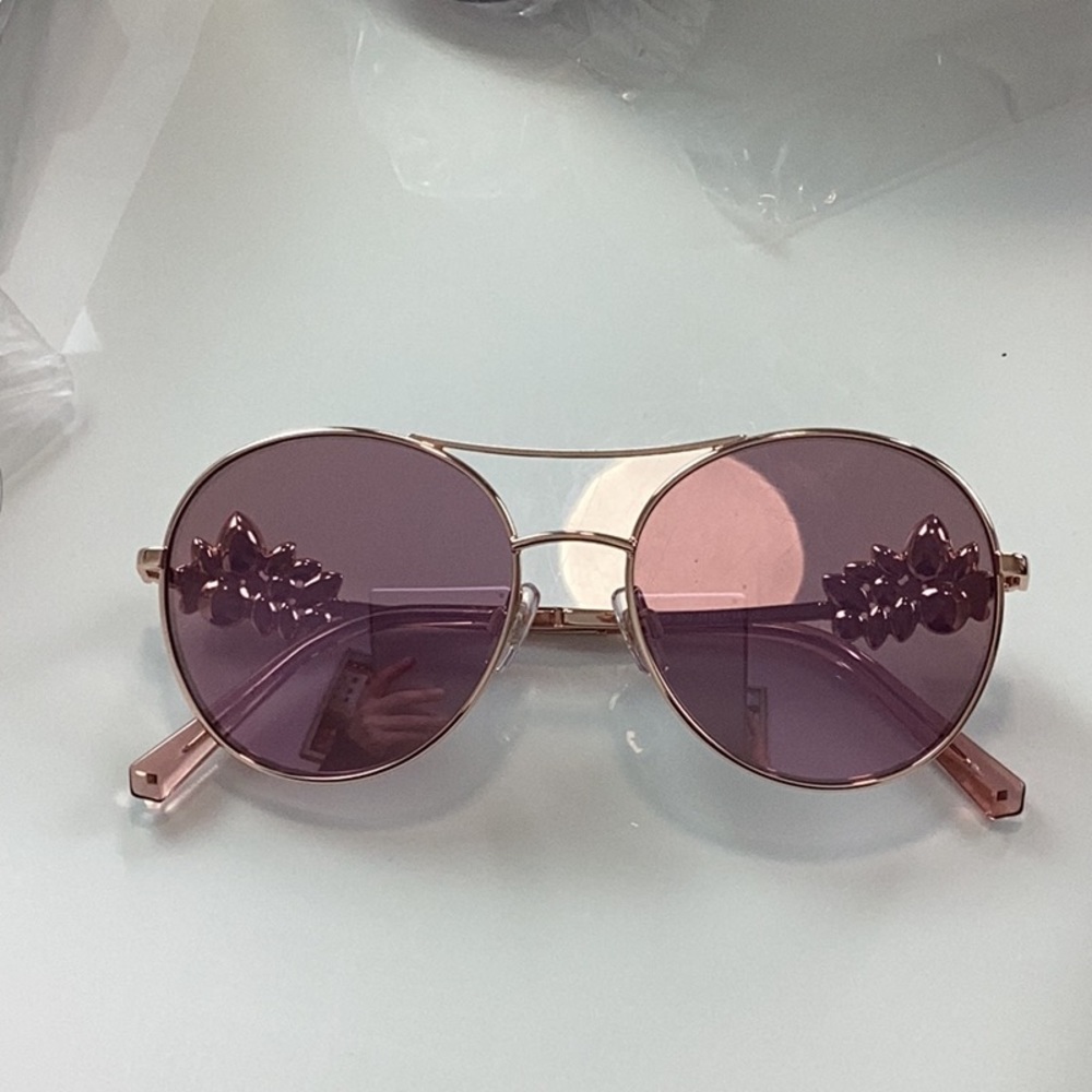 Swarovski Sunglasses! - Picture 4 of 15